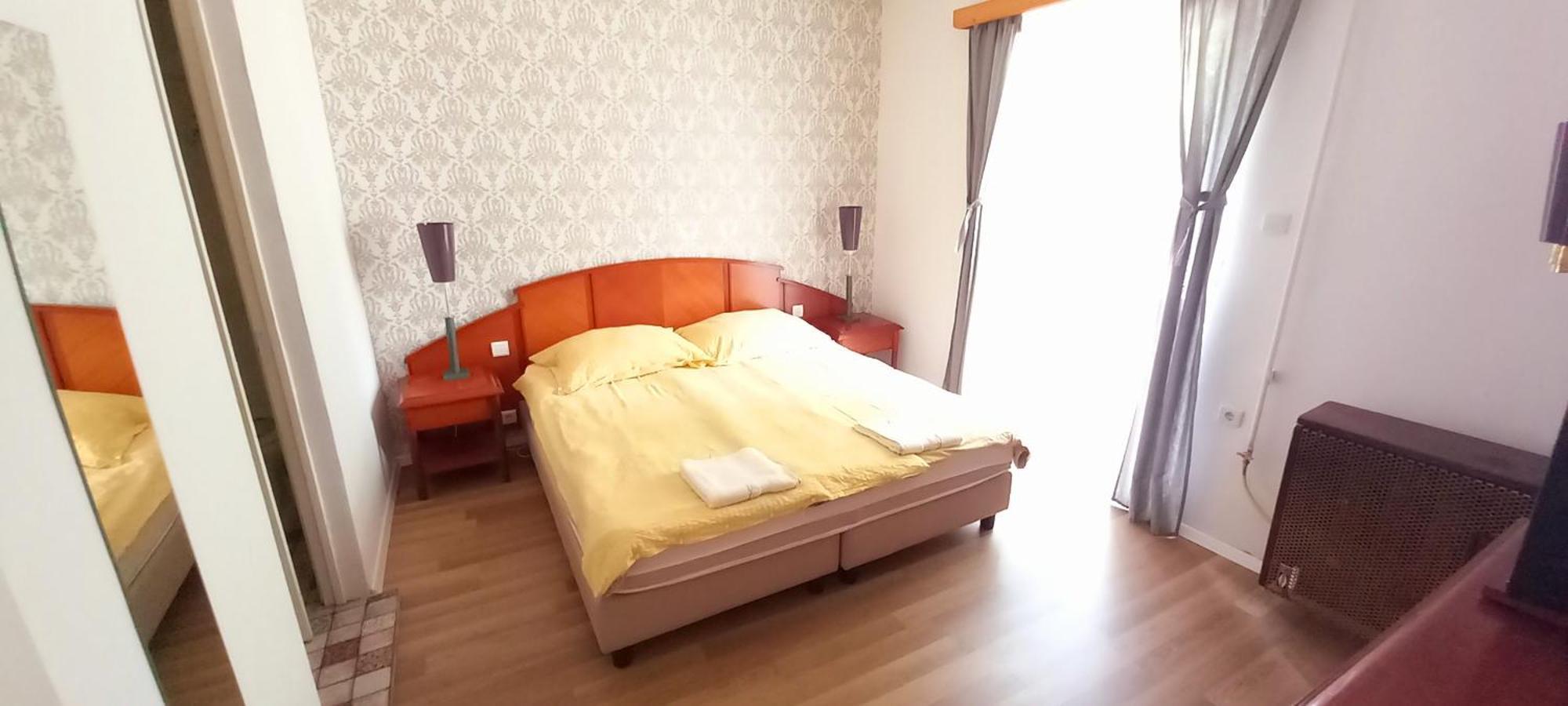Szárszó Szálló Balatonszarszo Exterior foto